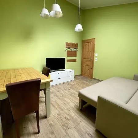 Papusik Am Messegelaende Apartment *