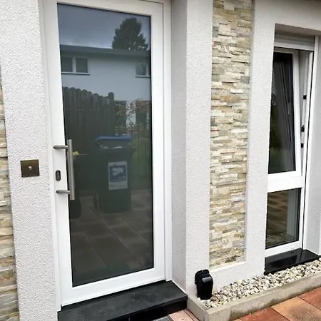 Papusik Am Messegelaende Apartamento *